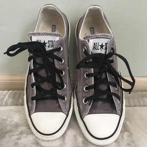 Unisex Gray All Star Converse Sneakers W-6 M-4